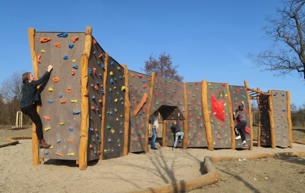 Nízká lezecká stěna