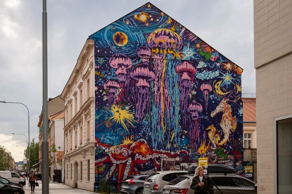 Graffiti legální zeď pro tvorbu street art veřejnosti