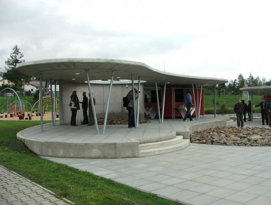 Další rozvoj městského sportovního areálu (např. amfiteátr, tréninková hala pro míčové sporty)