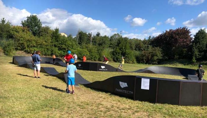 Koloběžková dráha - modulární pumptrack