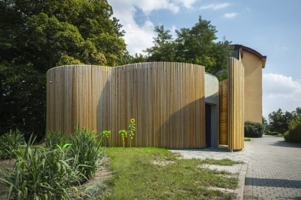 Záchodky v lesoparku